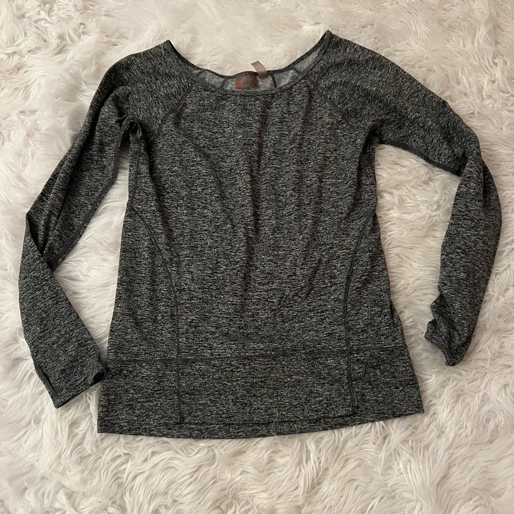 Zella women’s performance top. Heather gray